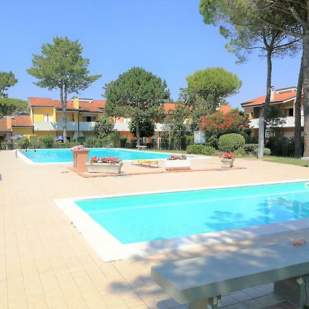 Villaggio Nautilus Bibione Exteriör bild