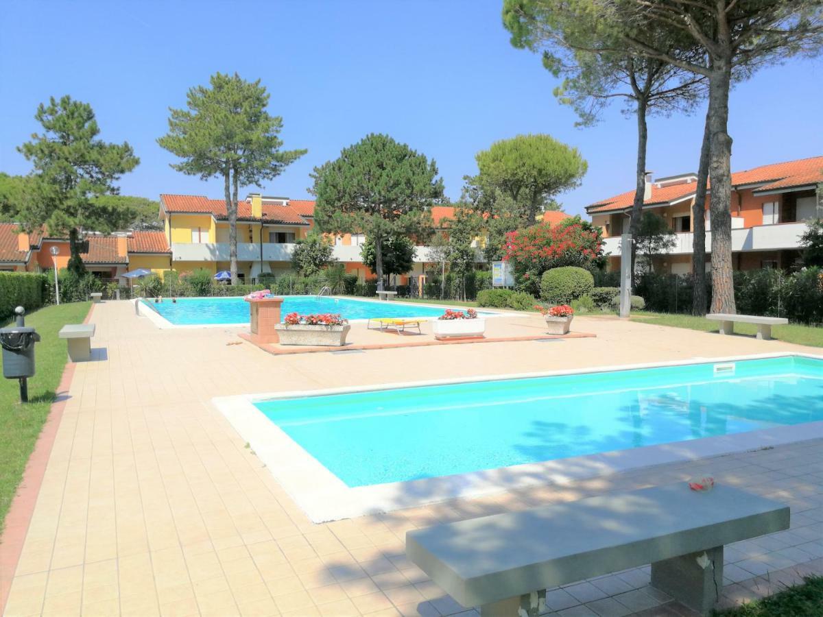 Villaggio Nautilus Bibione Exteriör bild